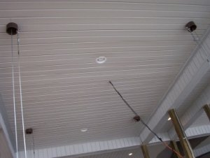 Photo of ceiling of boat lift 